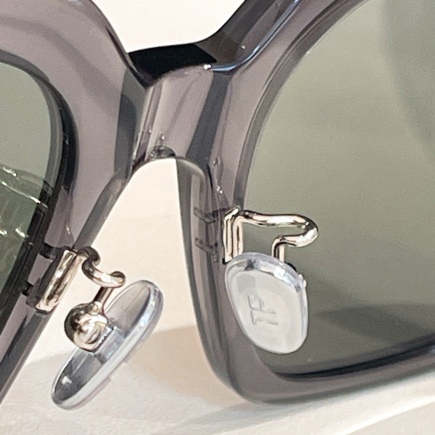 Tom Ford Sunglasses TF1169-K