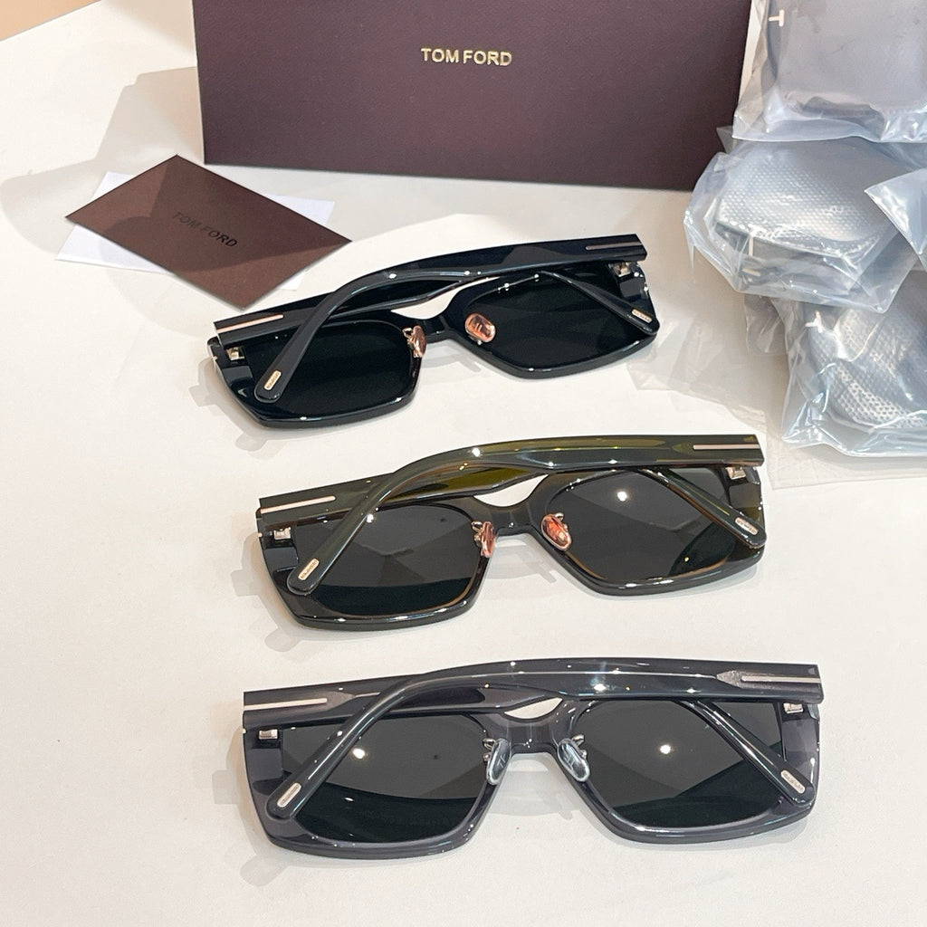 Tom Ford Sunglasses TF1169-K