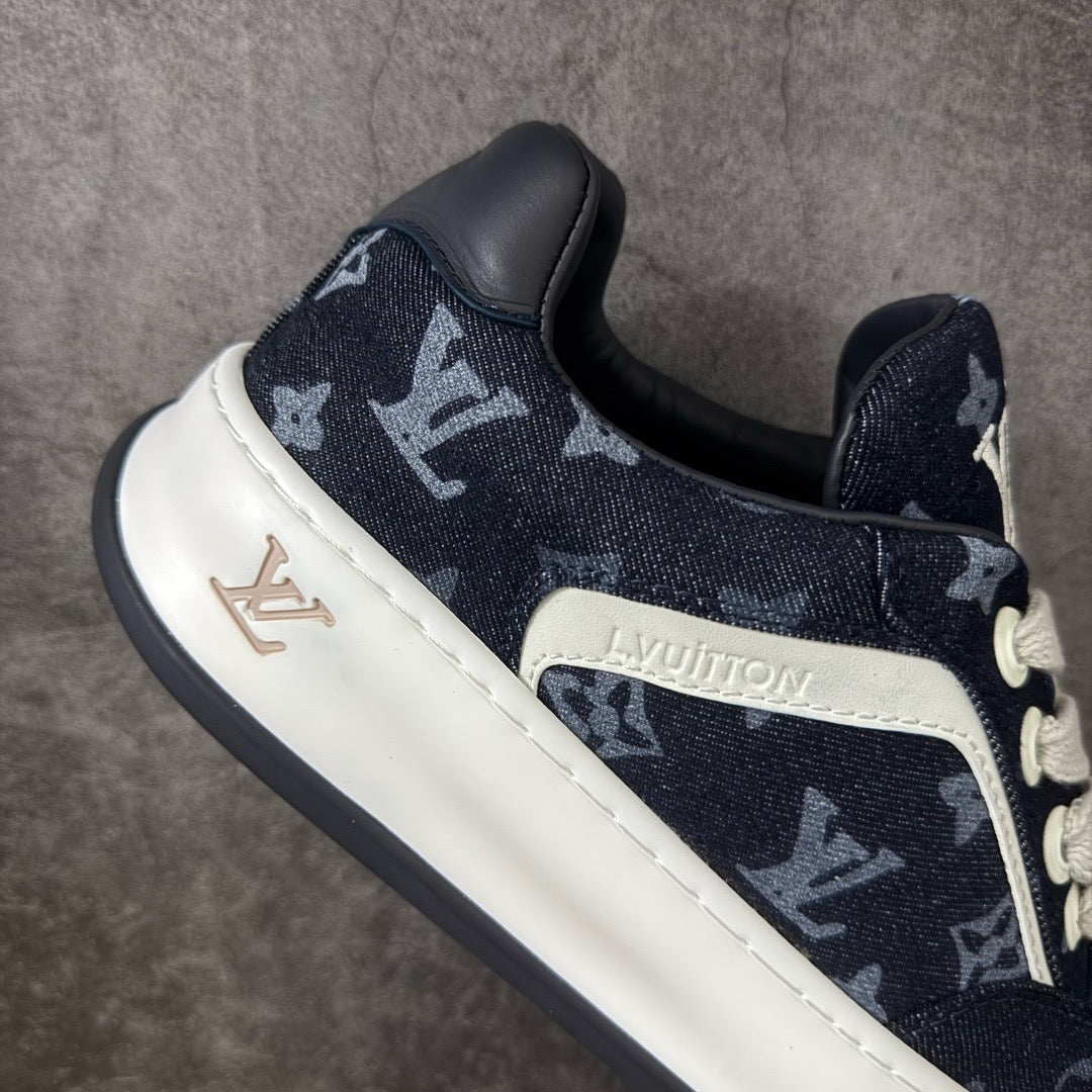 LV Tilted Sneaker 1AK8CA