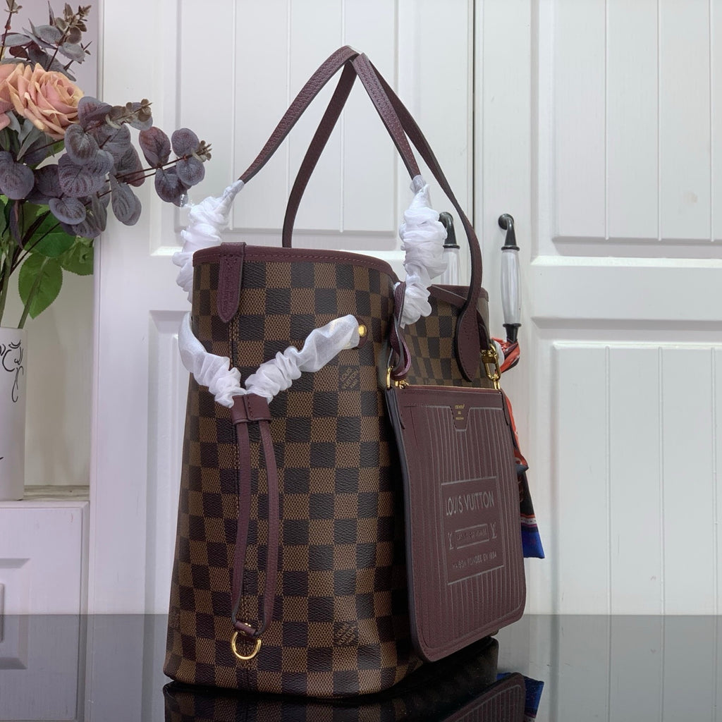 LV Neverfull Inside Out MM N40952