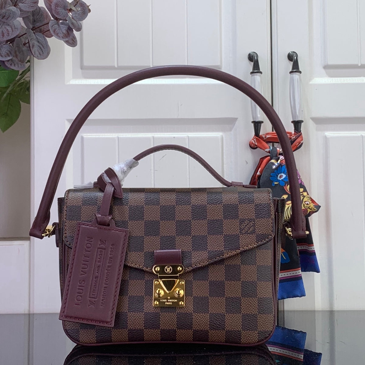 LV Pochette Métis N48280