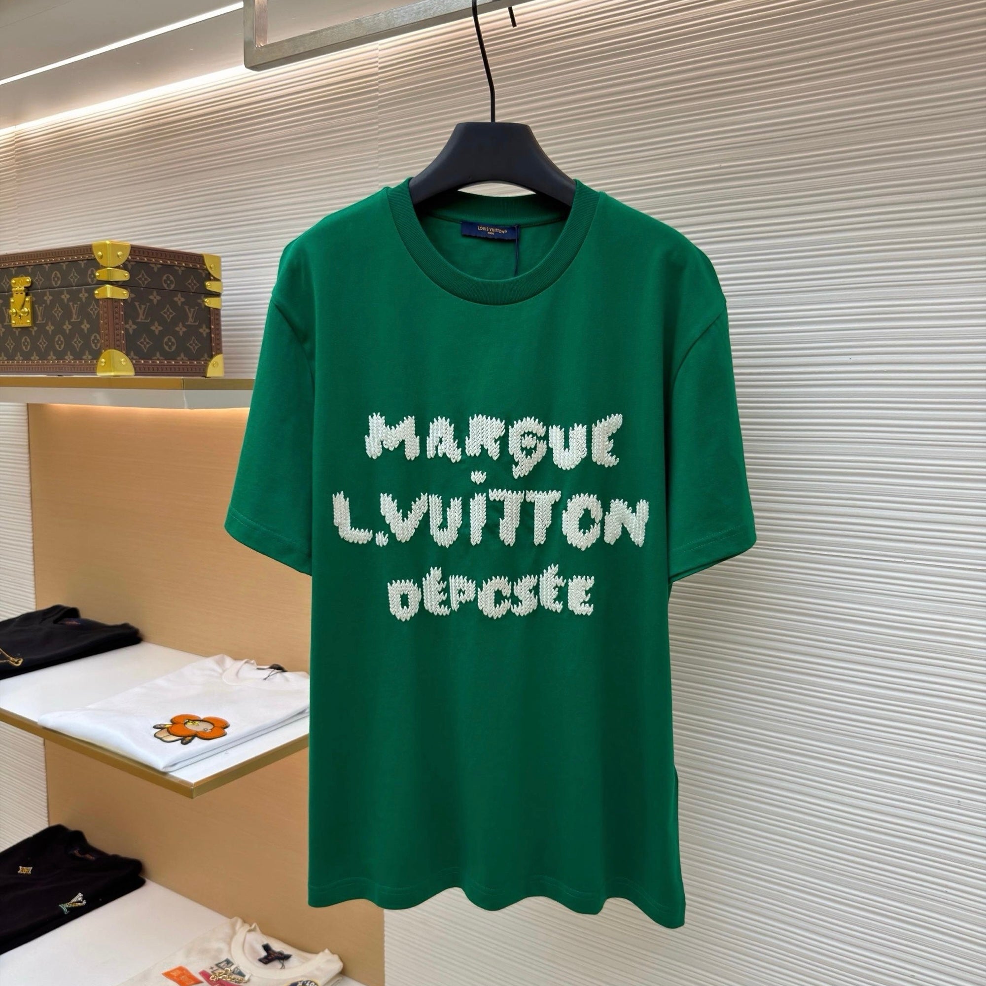 LV 1AK6I9 Embroidered Signature Short-Sleeved T-Shirt