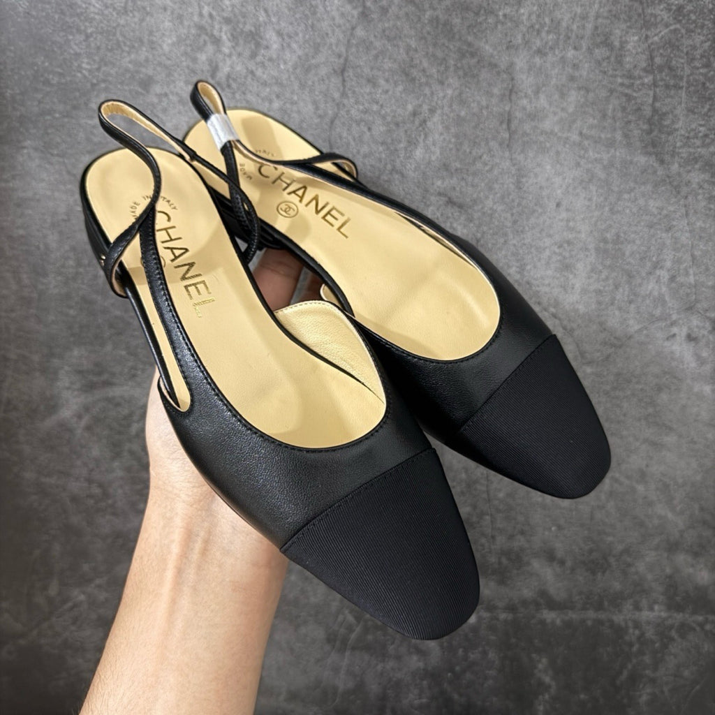Chanel Slingbacks Flat in Goatskin