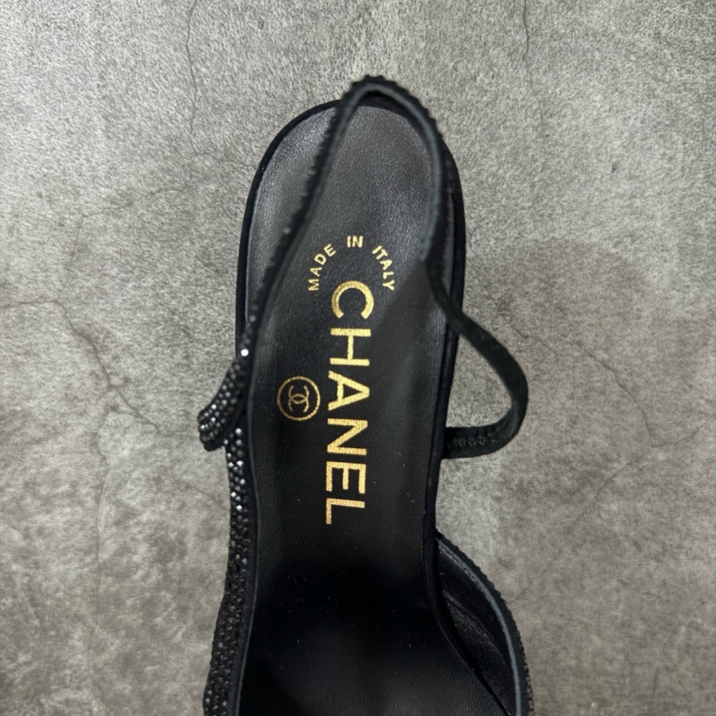 Chanel Slingbacks in Strass