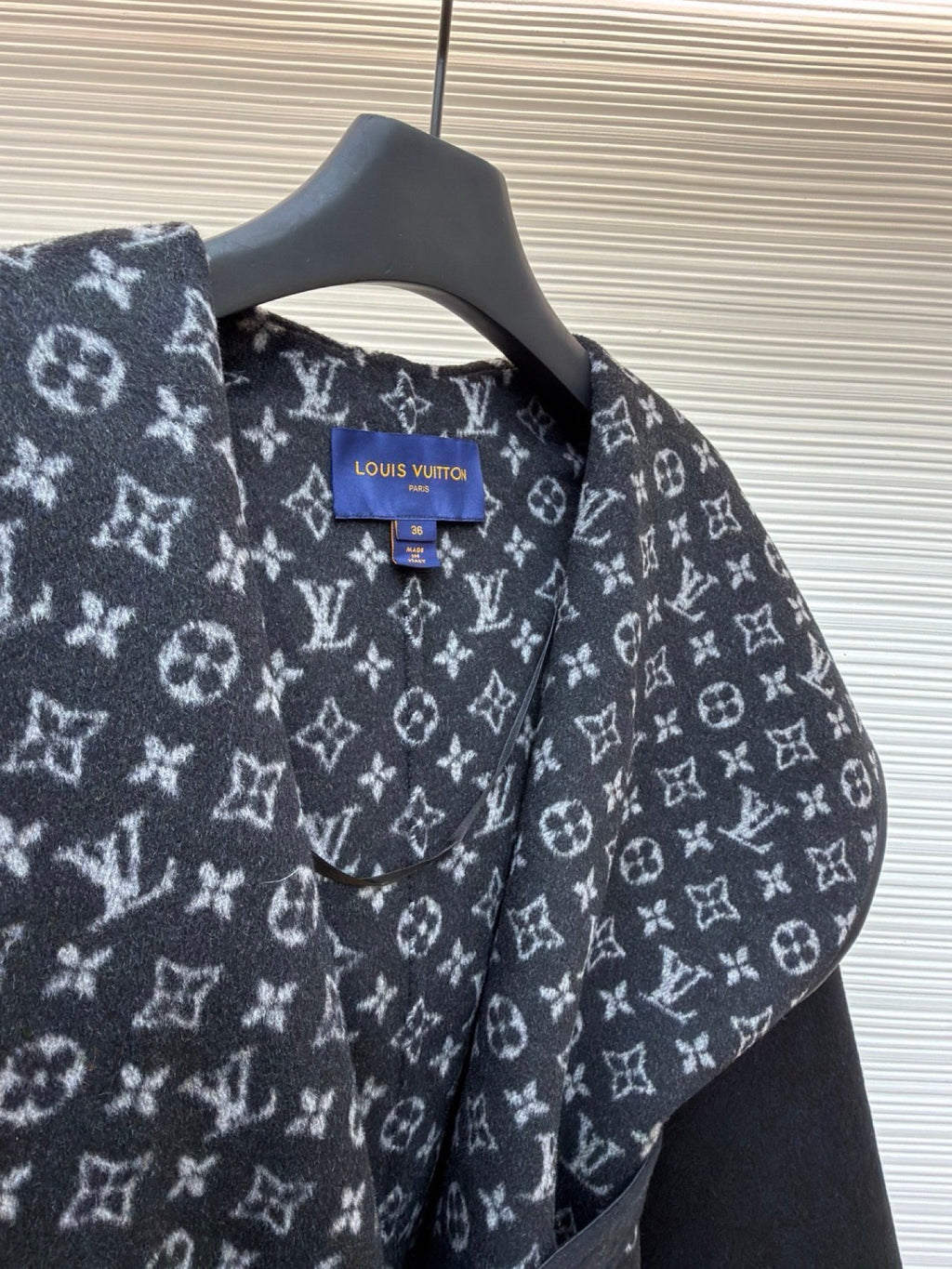 LV 1A4PEA Wrap Trench Coat in Wool