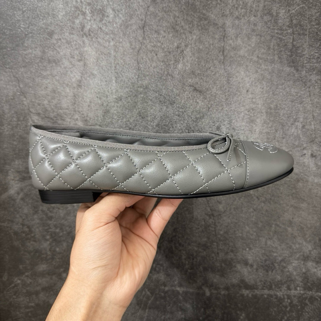 Chanel Classic Ballet Flats In Quilted Leather