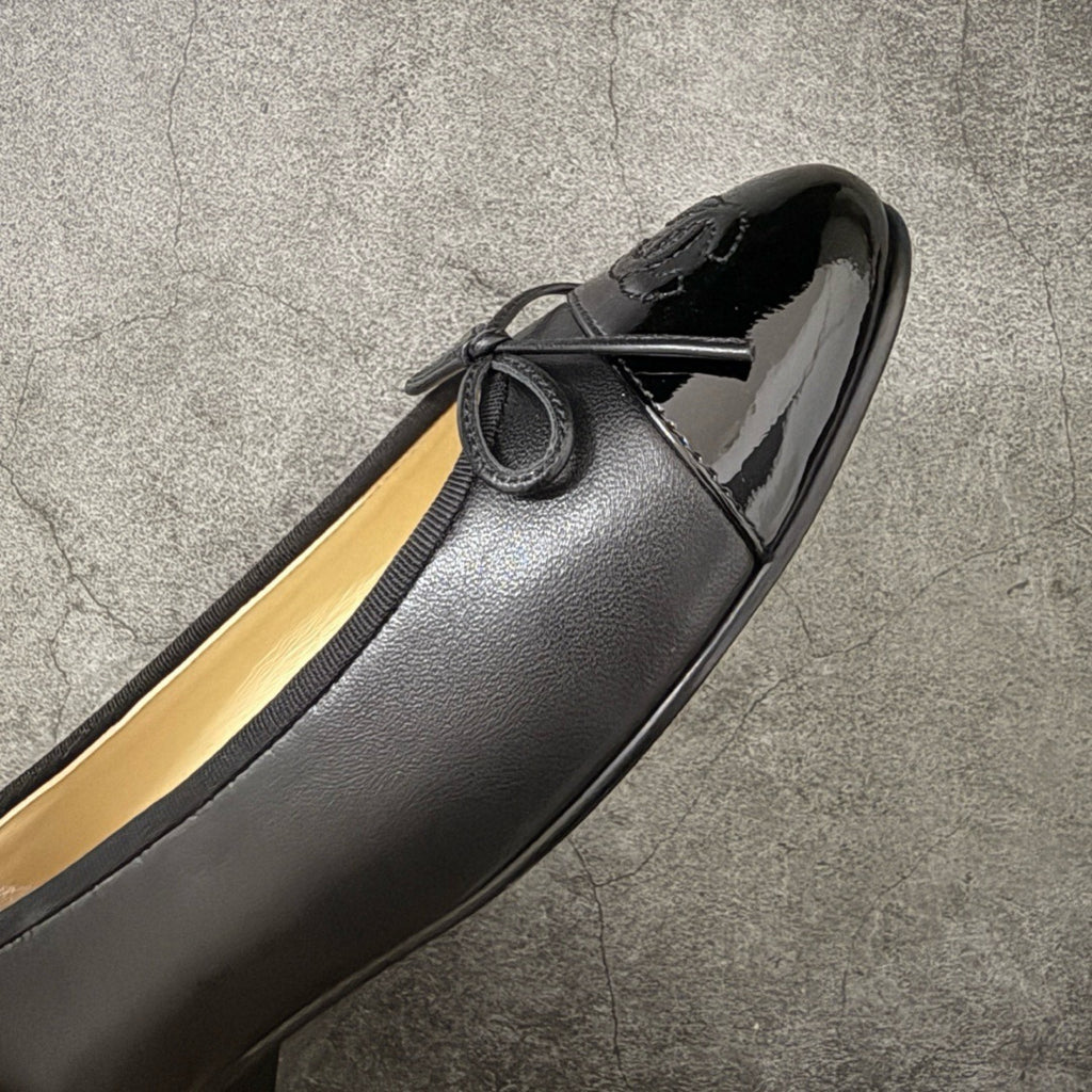 Chanel Classic Ballet Flats In Leather