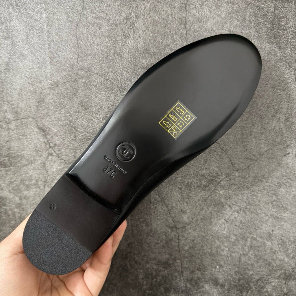 Chanel Classic Ballet Flats In Leather