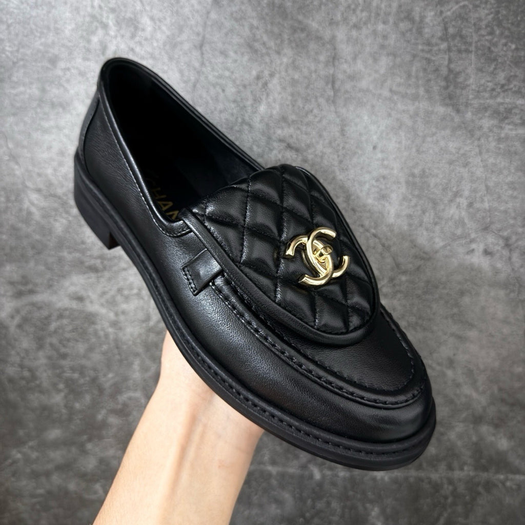 Chanel CC Logo Loafer In Leather