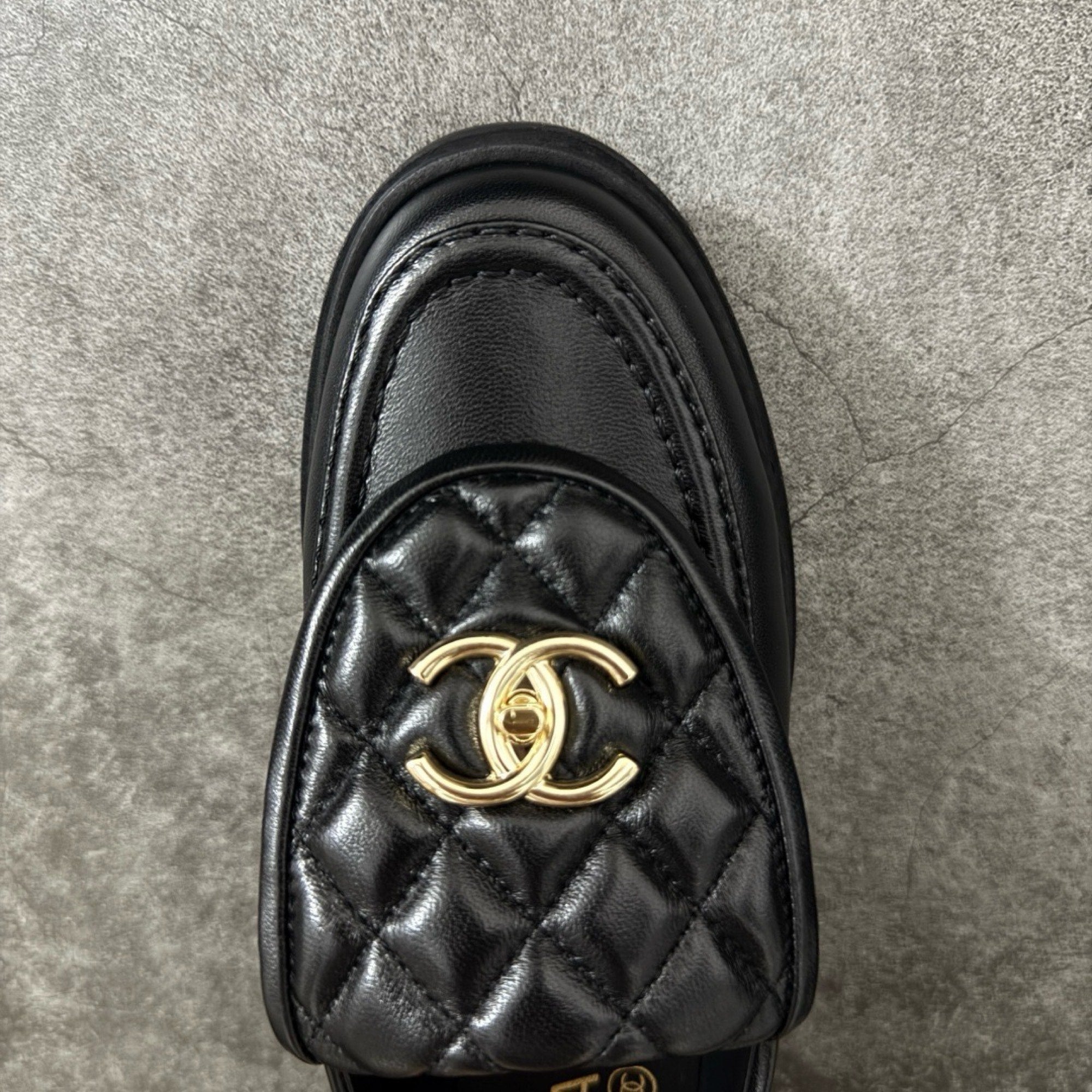 Chanel CC Logo Loafer In Leather