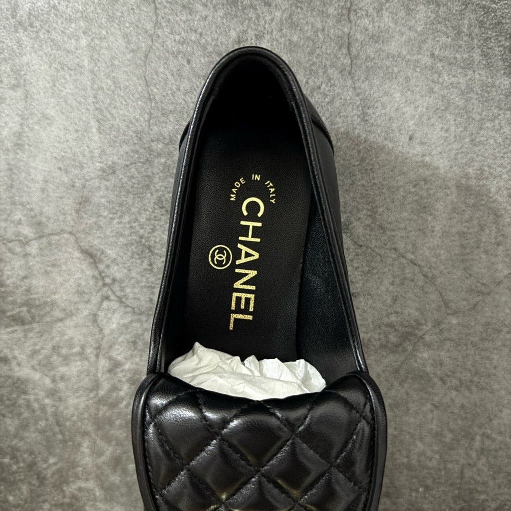 Chanel CC Logo Loafer In Leather