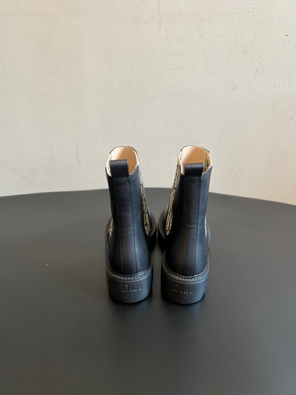 Dior Ride Chelsea Boot in Calfskin