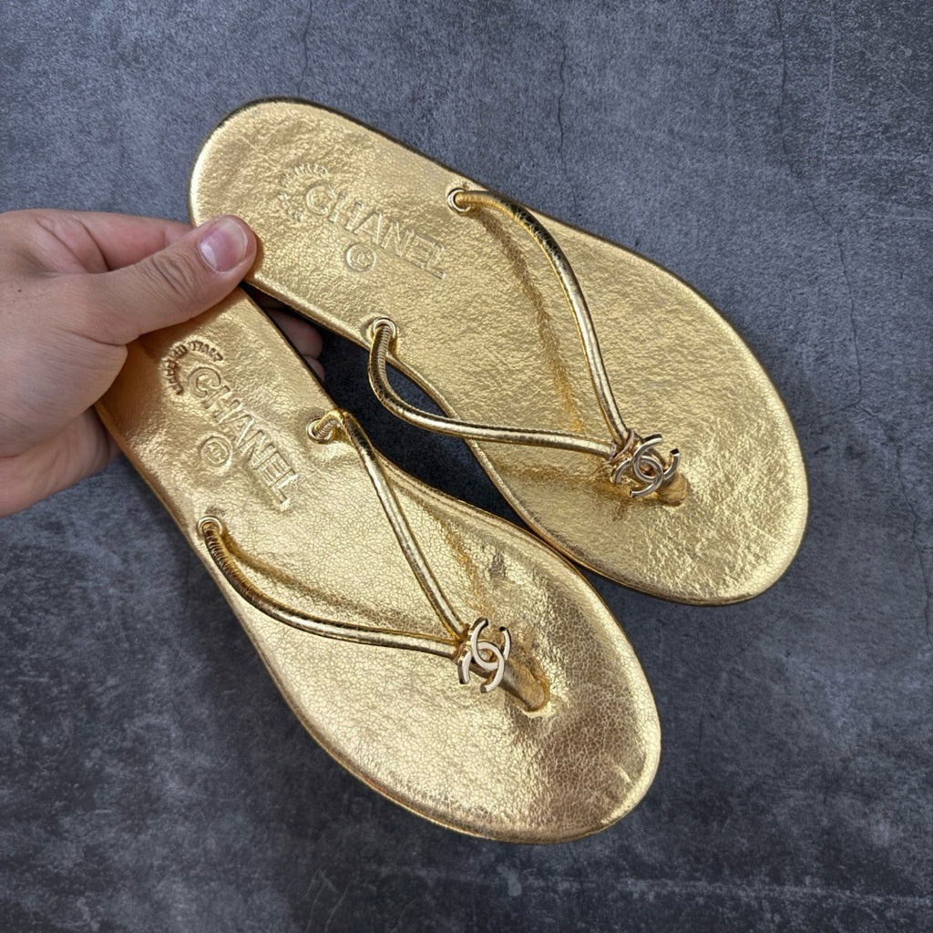 Chanel Thongs in Crackled Laminated Calfskin