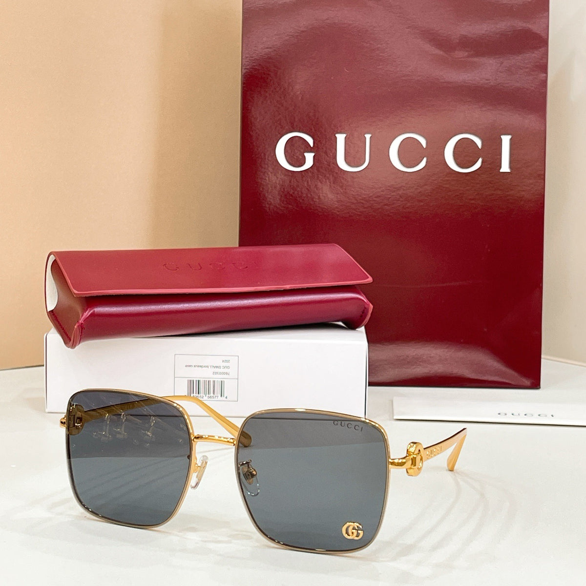 Gucci Sunglasses GG1552S