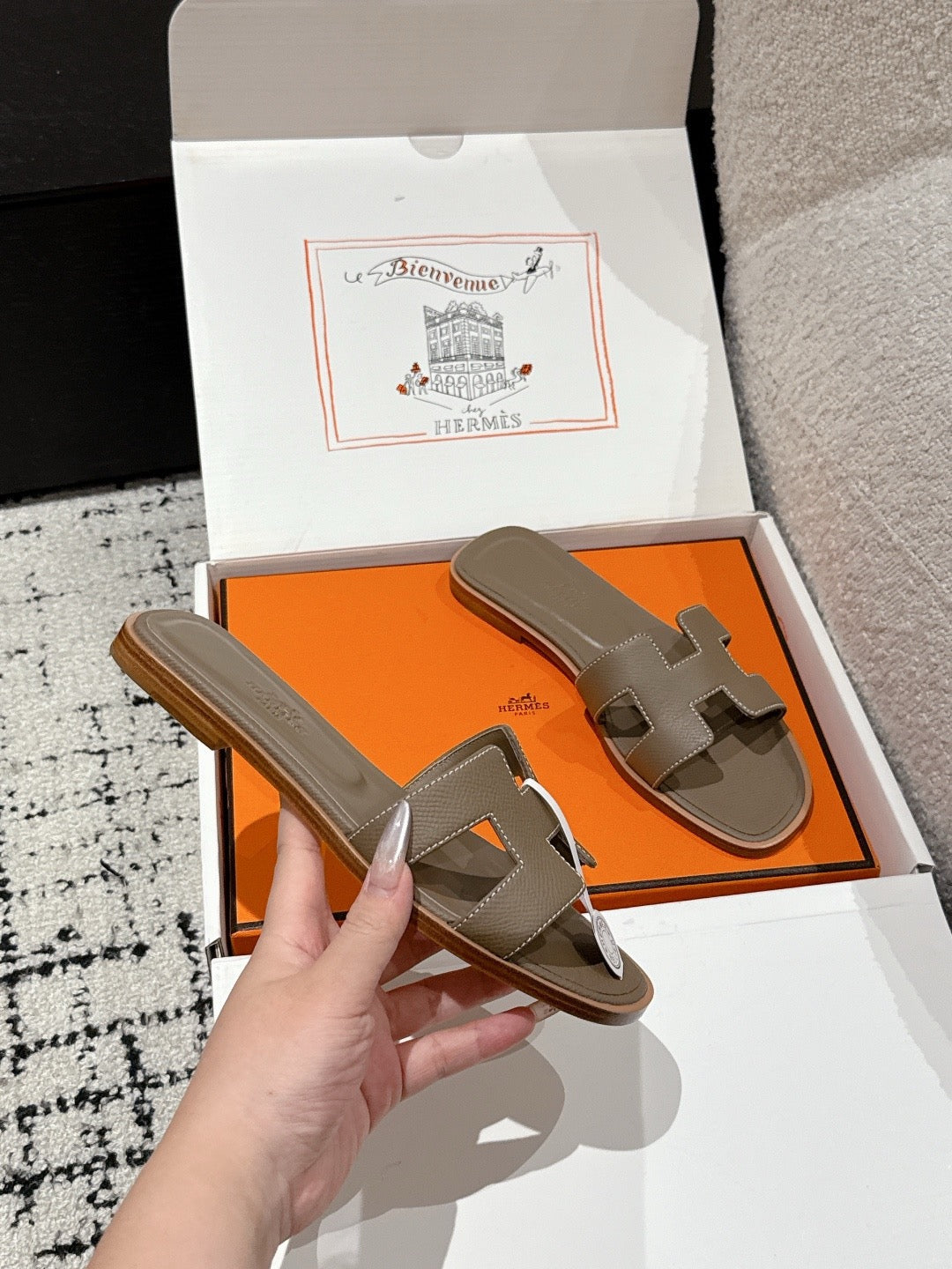 Hermes Oran Sandals in Epsom Calfskin