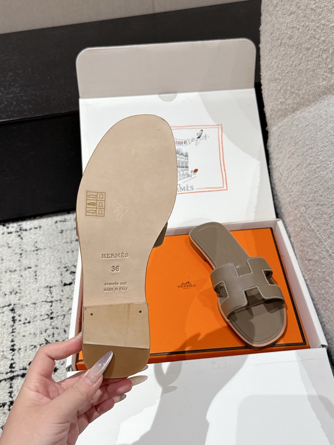 Hermes Oran Sandals in Epsom Calfskin
