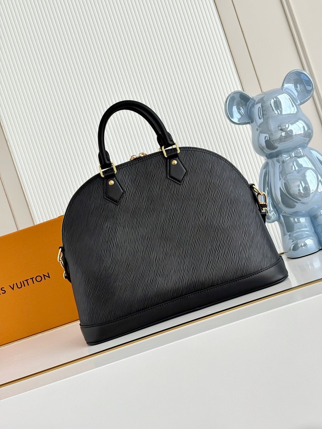 LV Alma MM Soft M2A174