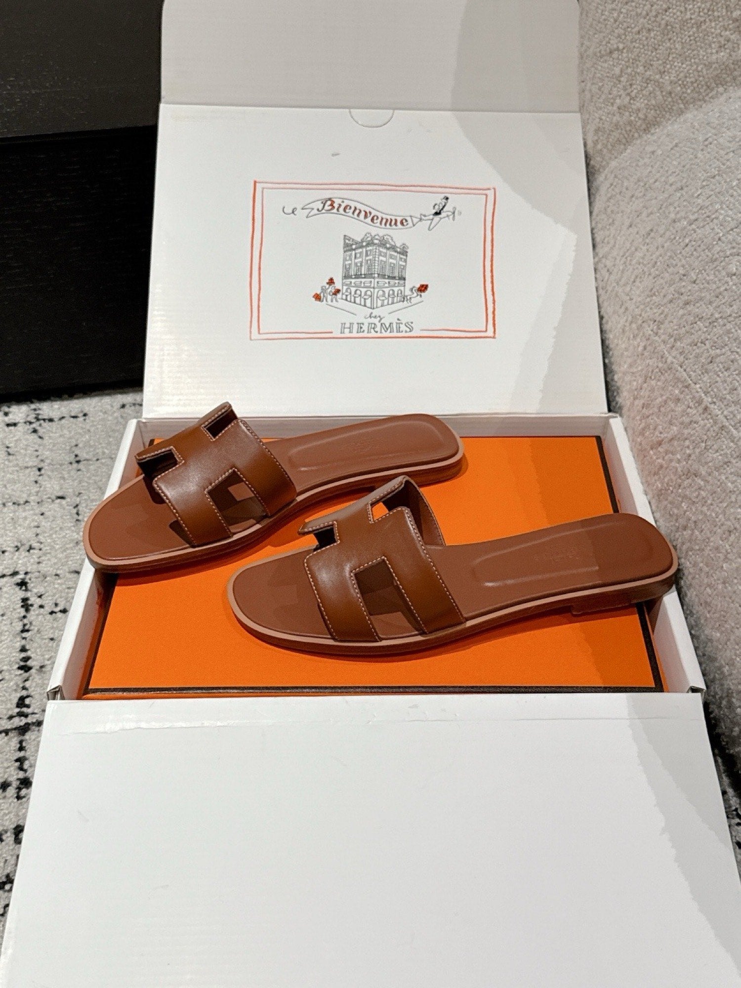 Hermes Oran Sandals in Smooth Calfskin
