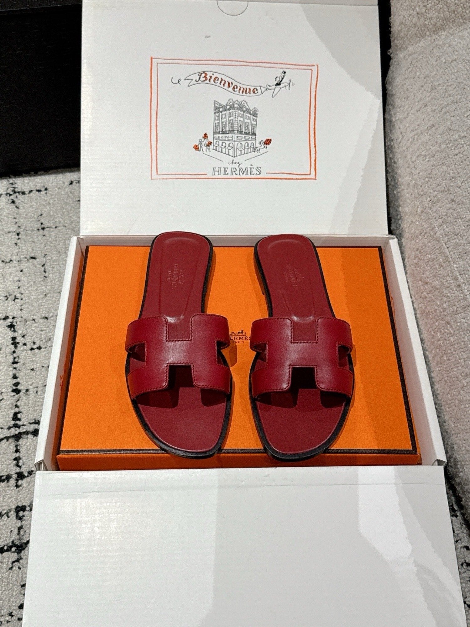 Hermes Oran Sandals in Smooth Calfskin