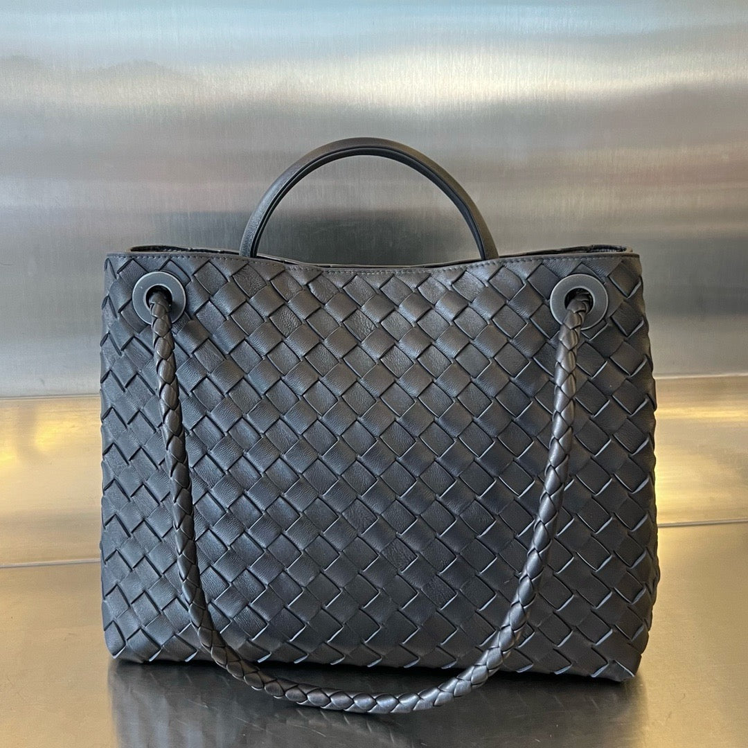 Bottega Veneta Andiamo In Supple Intrecciato Leather