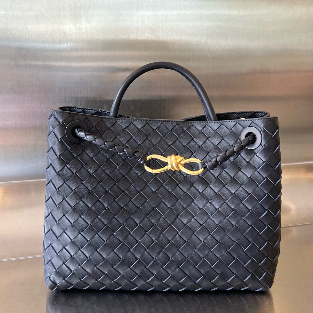 Bottega Veneta Andiamo In Supple Intrecciato Leather