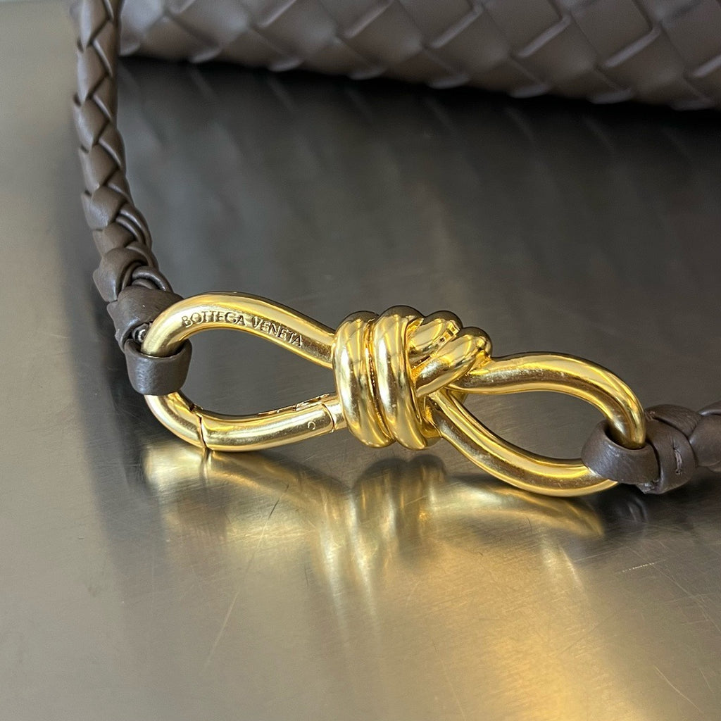 Bottega Veneta Small Andiamo In Supple Intrecciato Leather