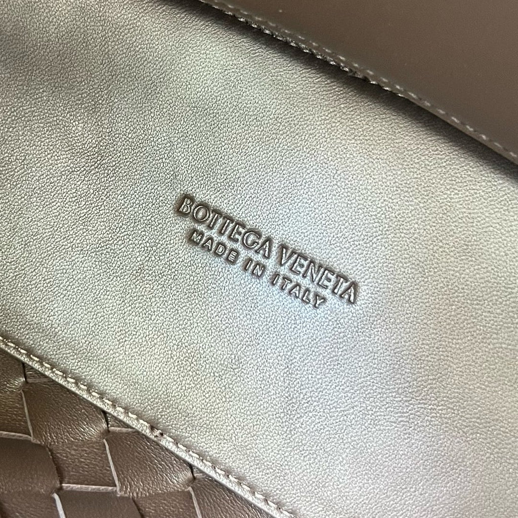 Bottega Veneta Small Andiamo In Supple Intrecciato Leather