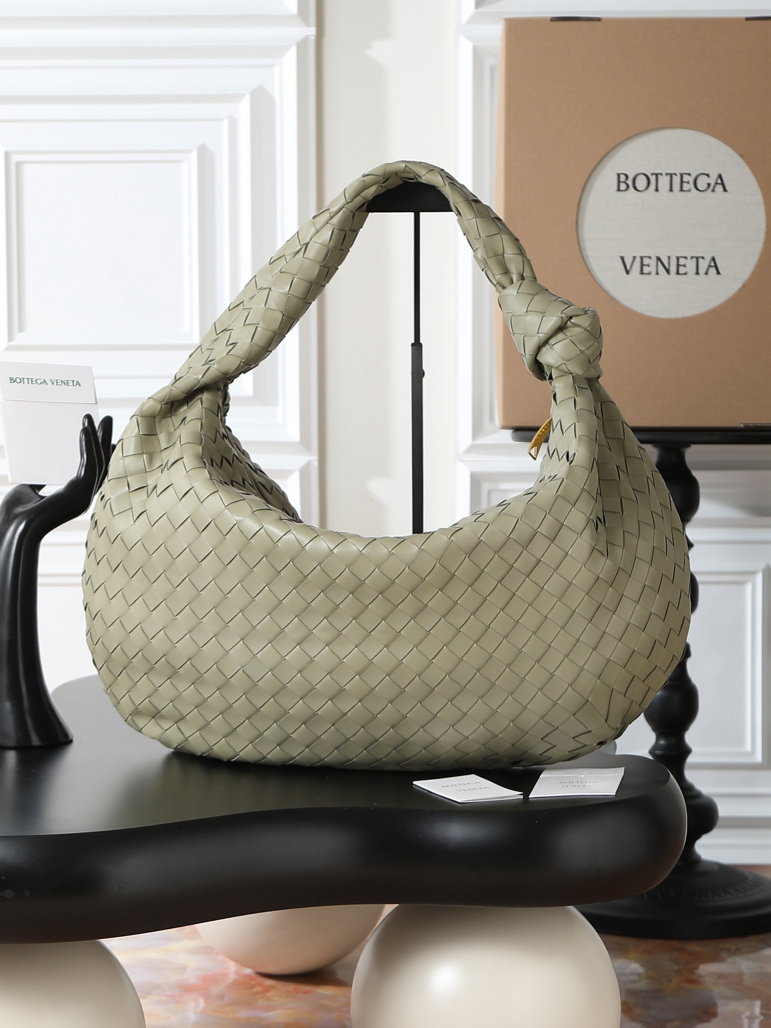 Bottega Veneta Medium  Jodie In Supple Intrecciato Leather