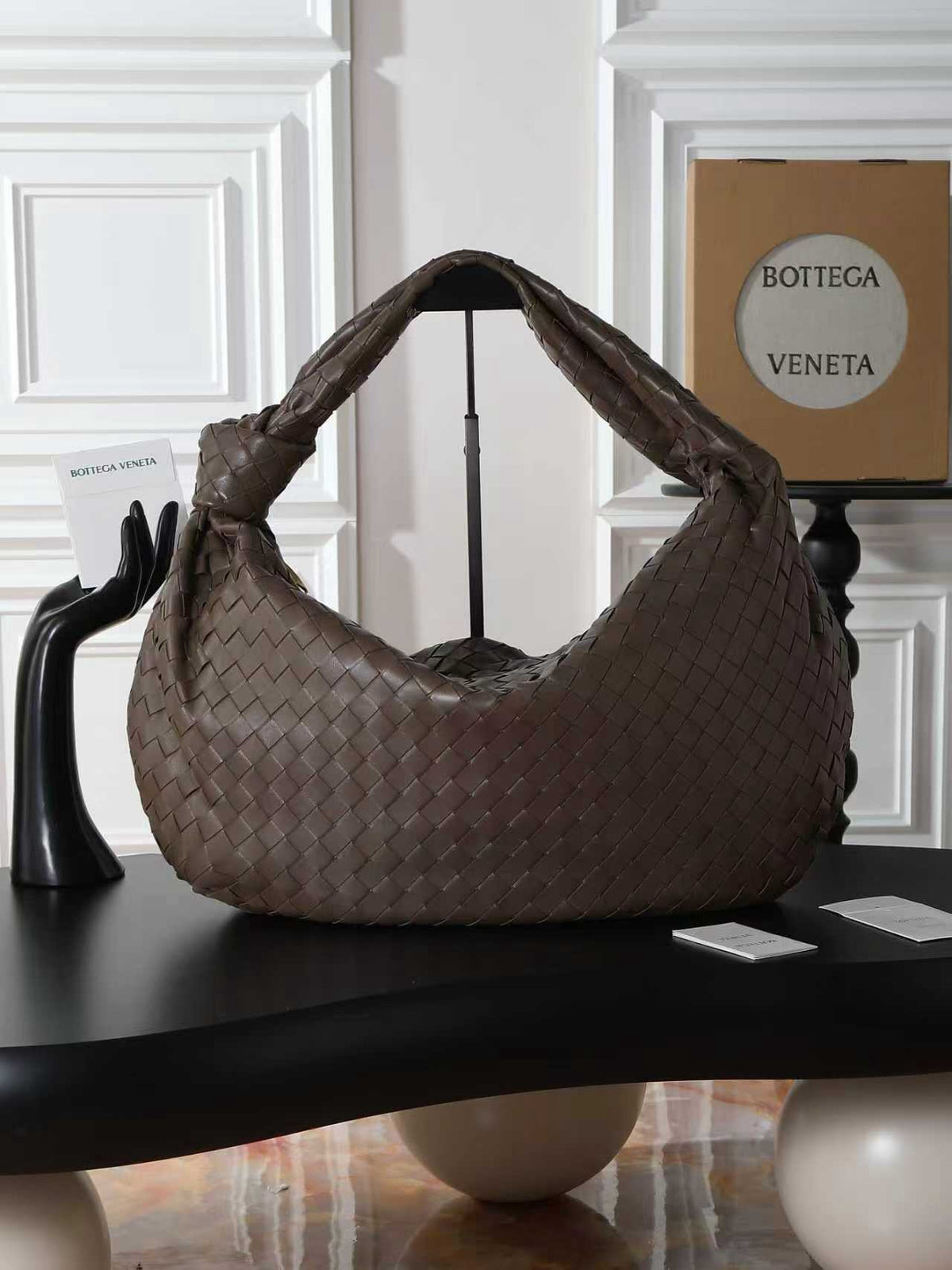 Bottega Veneta Medium  Jodie In Supple Intrecciato Leather