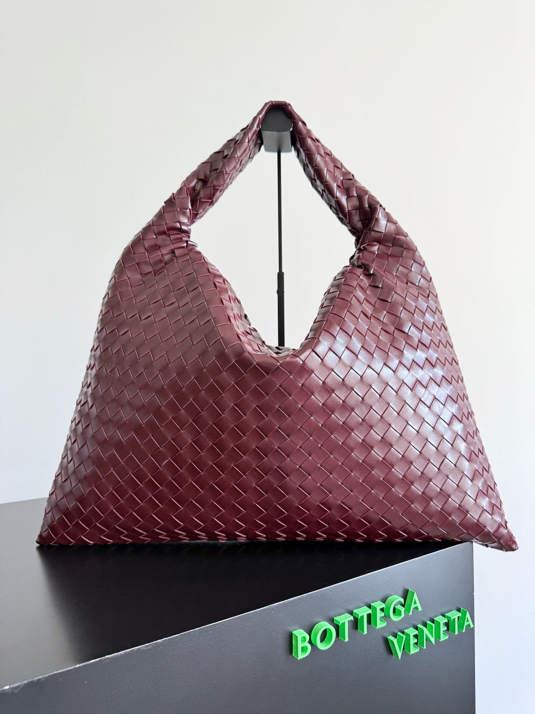 Bottega Veneta Large Hop Tote Bag In Supple Intrecciato Leather