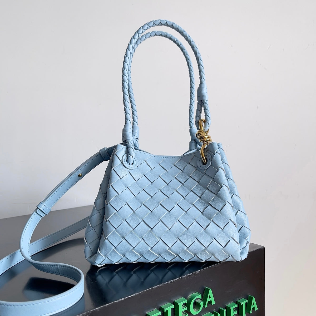 Bottega Veneta Small Parachute In Supple Intrecciato Leather