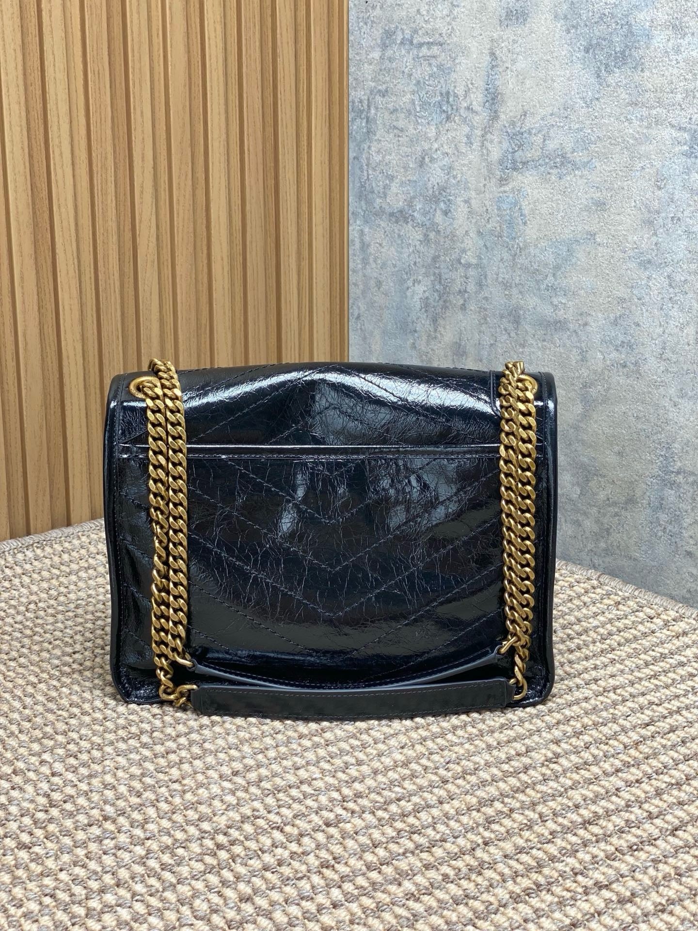 Saint Laurent Niki Medium Chain Bag in Crinkled Vintage Leather