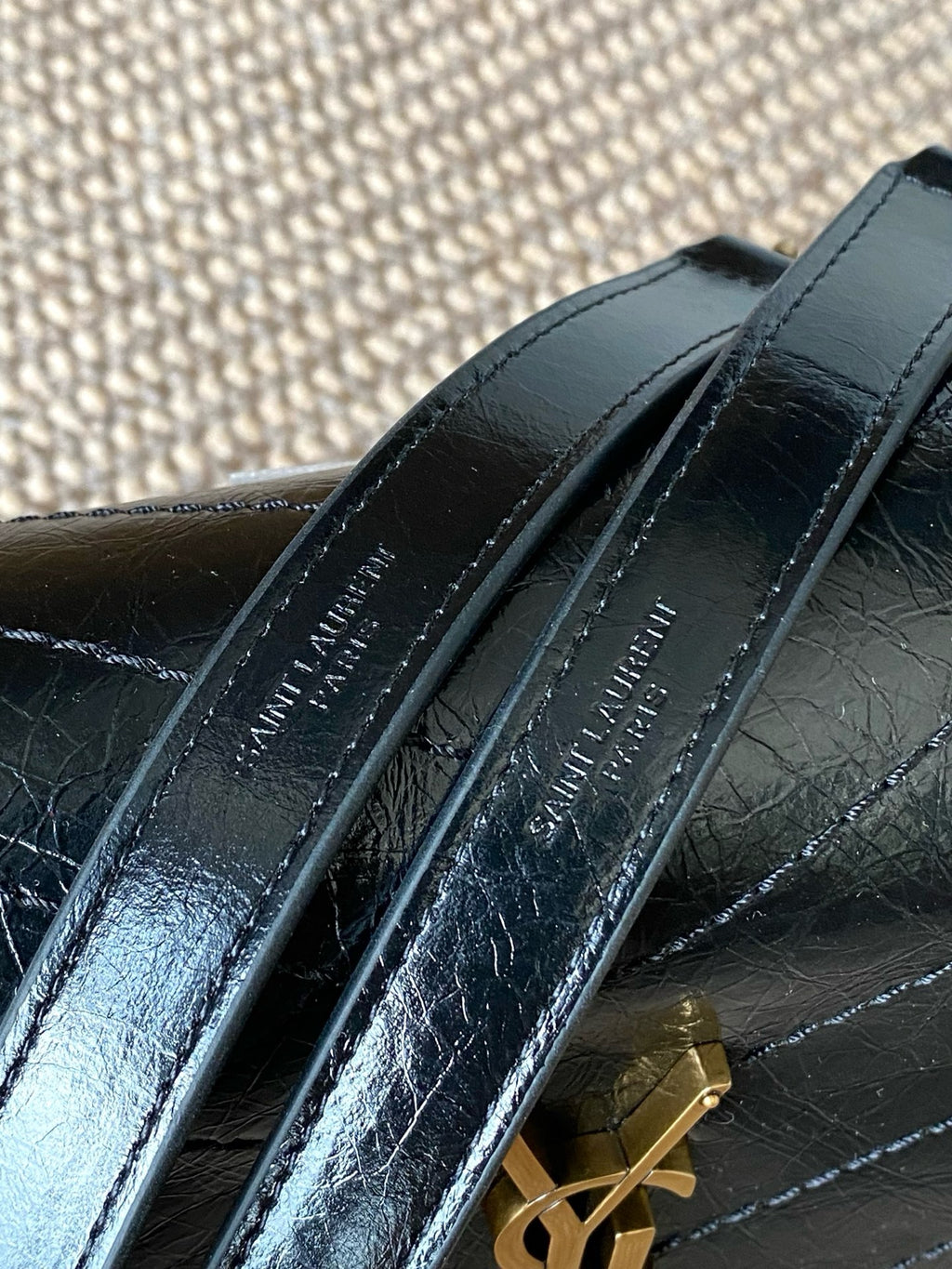 Saint Laurent Niki Medium Chain Bag in Crinkled Vintage Leather