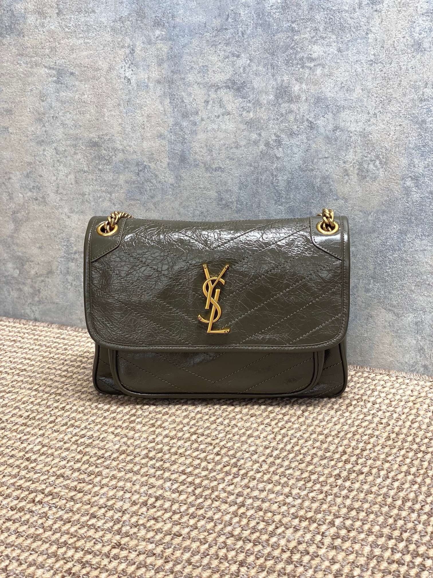 Saint Laurent Niki Medium Chain Bag in Crinkled Vintage Leather