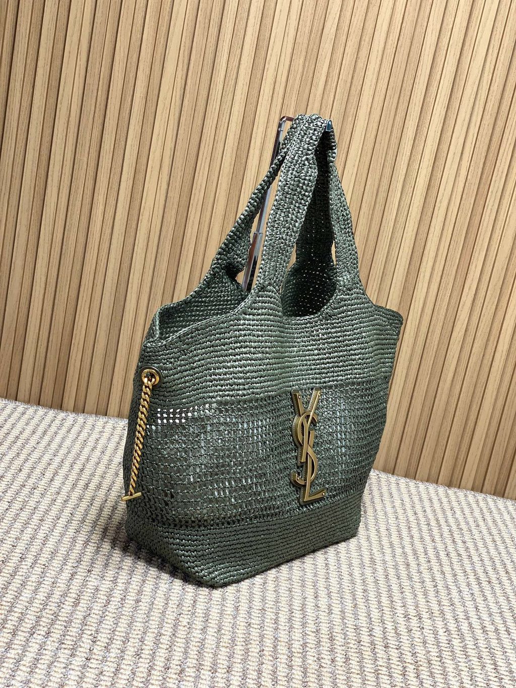 Saint Laurent Icare in Raffia
