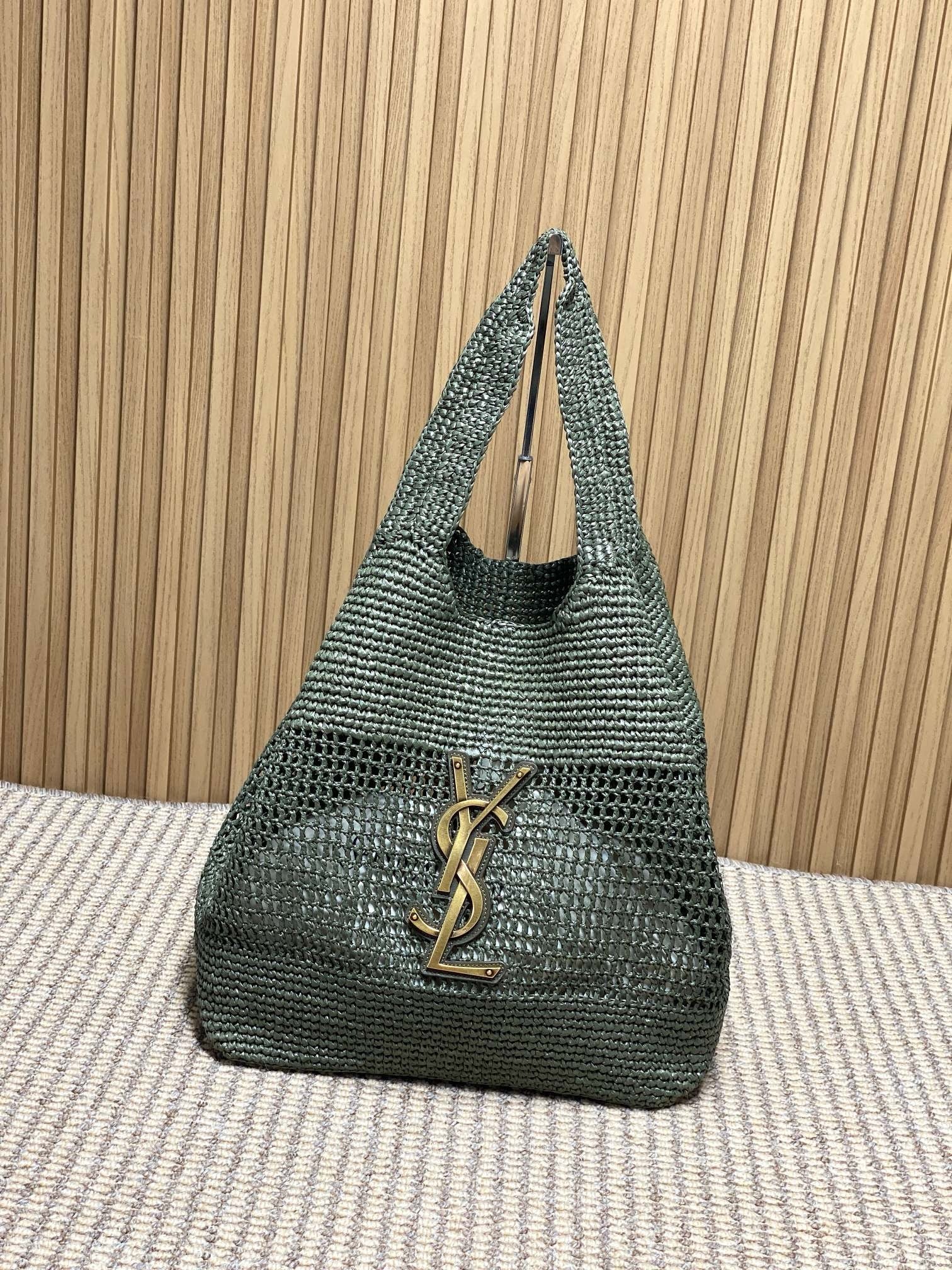 Saint Laurent Icare in Raffia