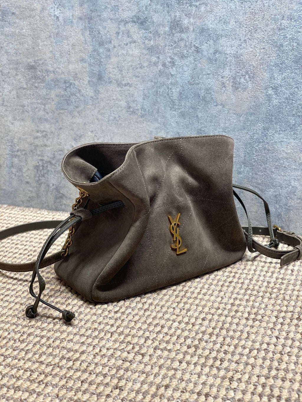 Saint Laurent Jamie Shoulder Pouch In Suede