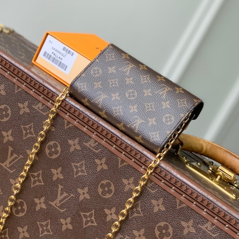 LV Pouch Metis Belt M4869Z