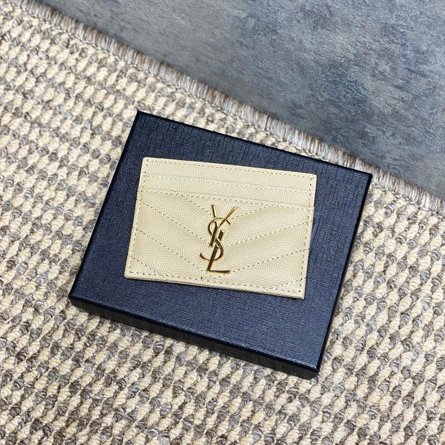 Saint Laurent Matelassé Card Case In Grain De Poudre Leather