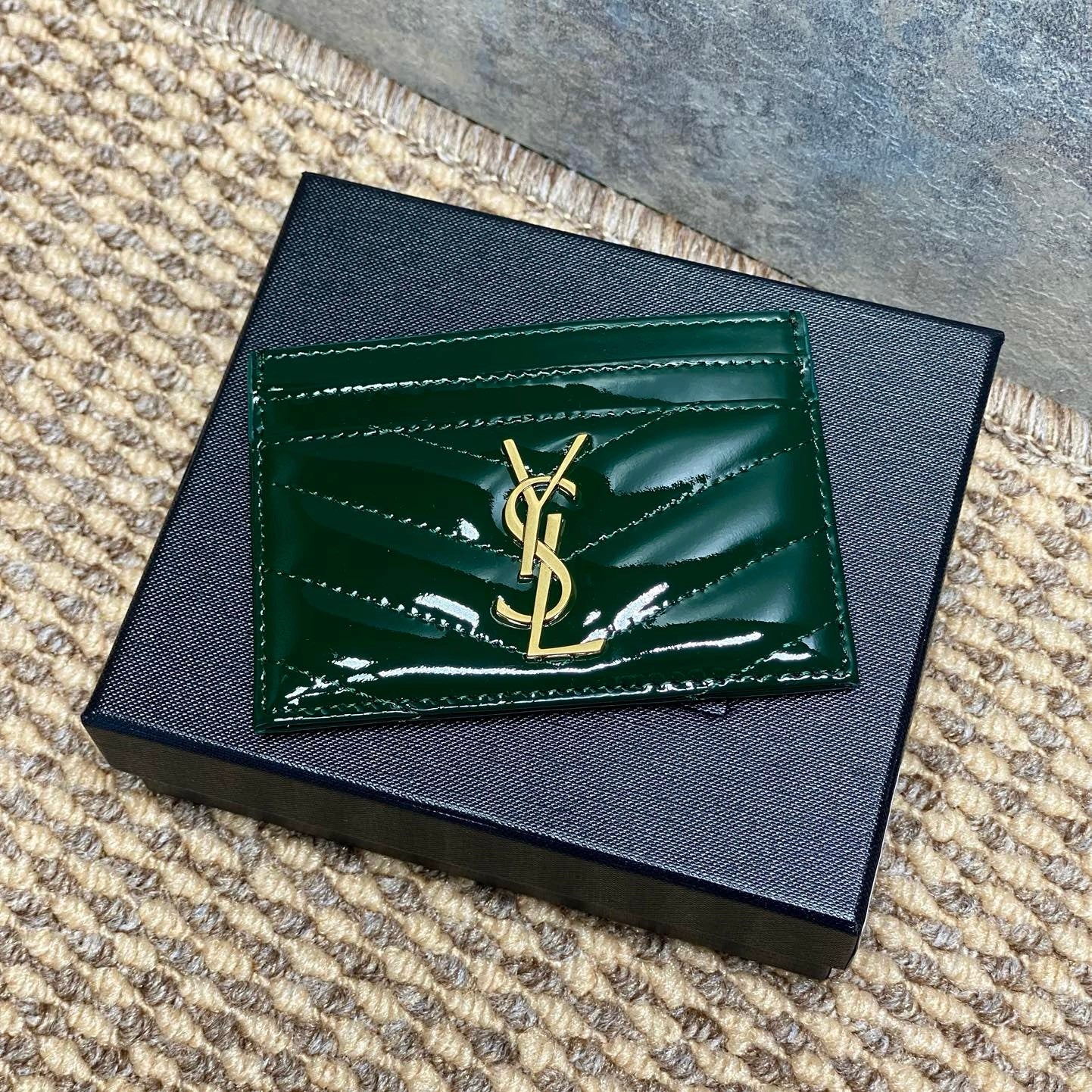 Saint Laurent Matelassé Card Case In Patent Leather