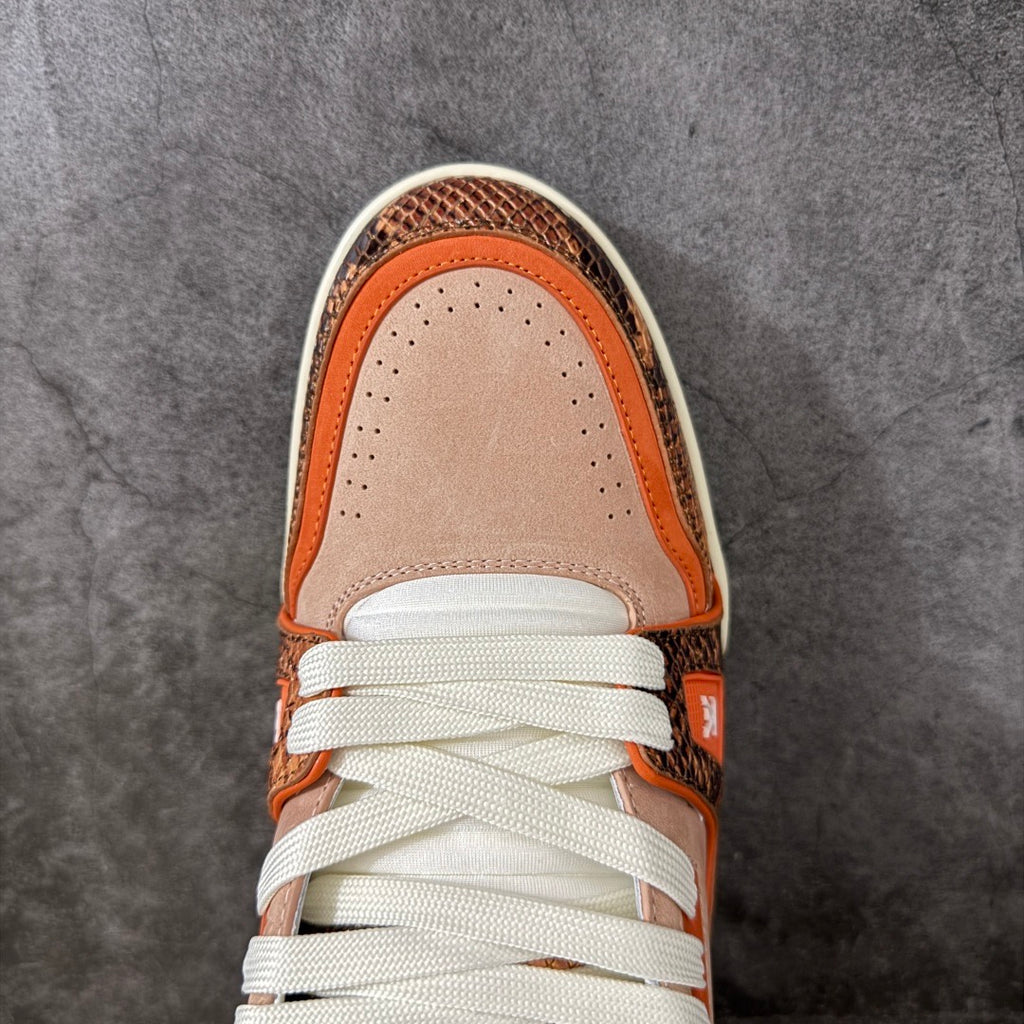 LV Trainer Sneaker 1AKQFO