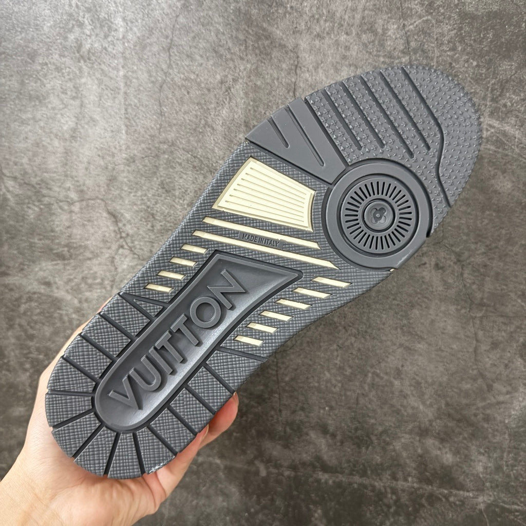 LV Trainer Sneaker 1AKQFO
