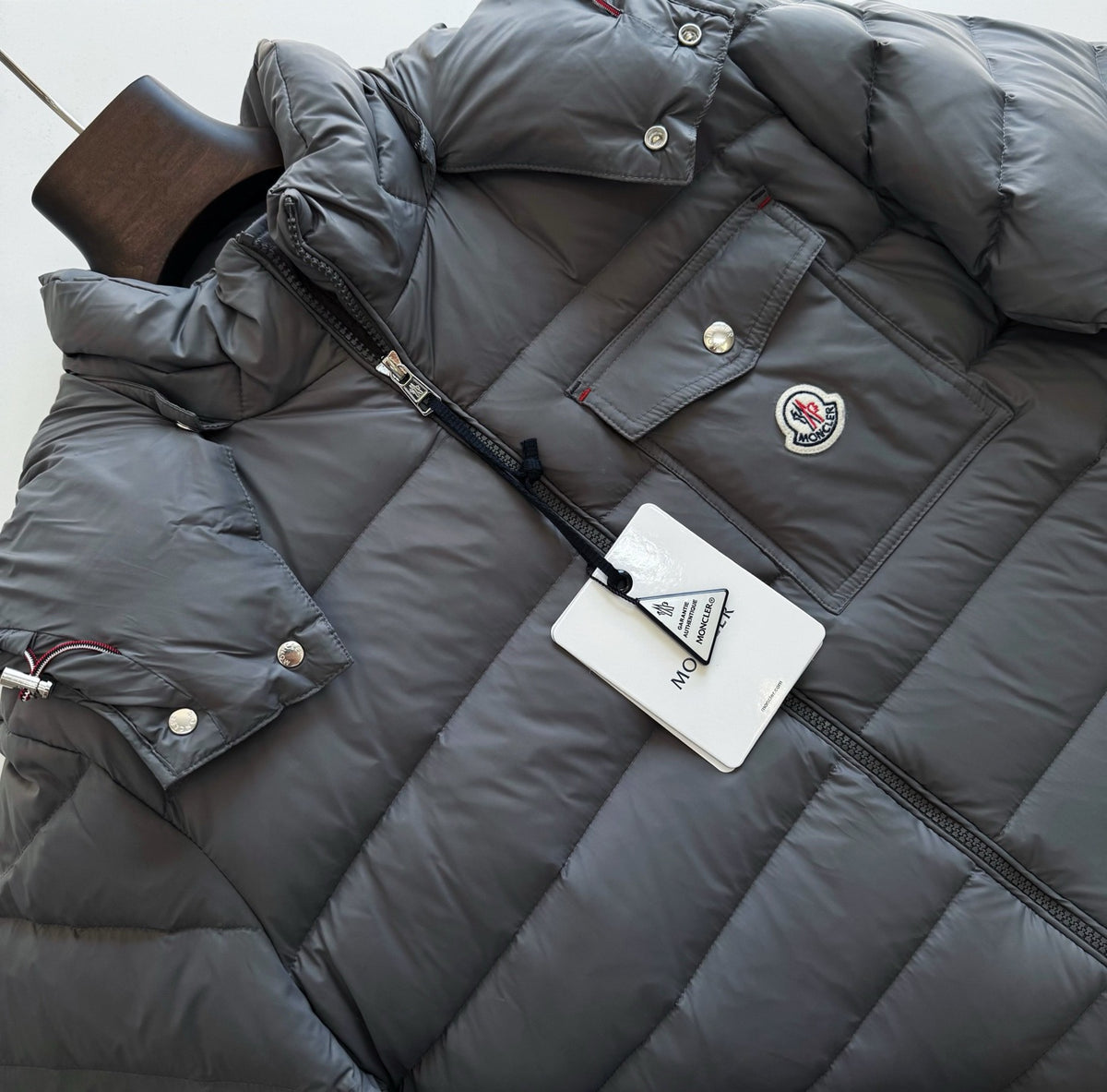 Moncler Verith Hooded Short Down Jacket