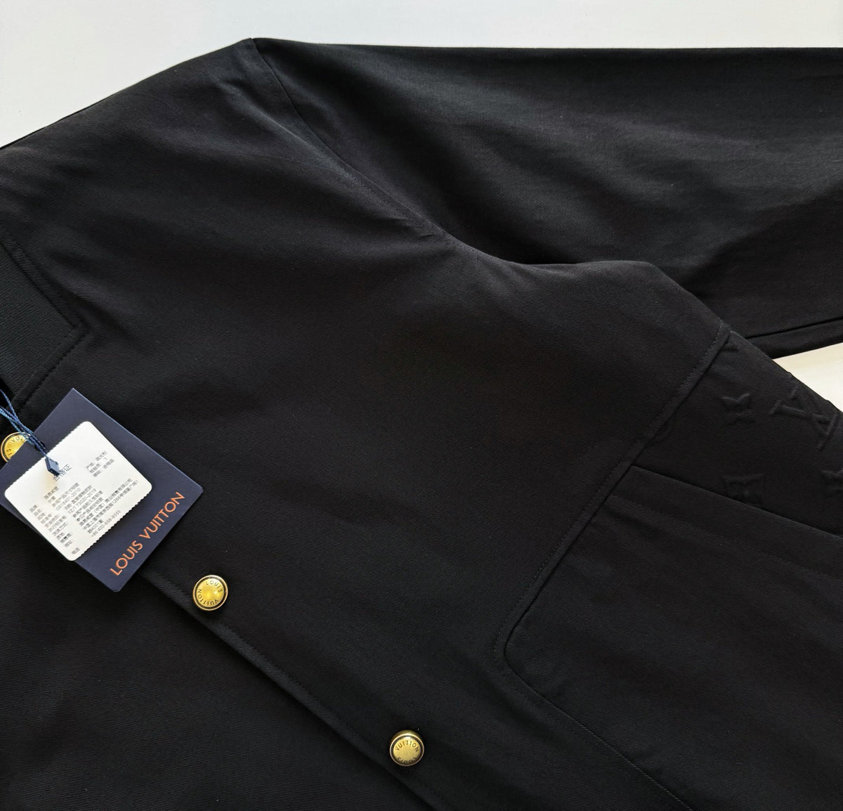 LV 1AK6OB Light Bomber With Embossed Signature Details