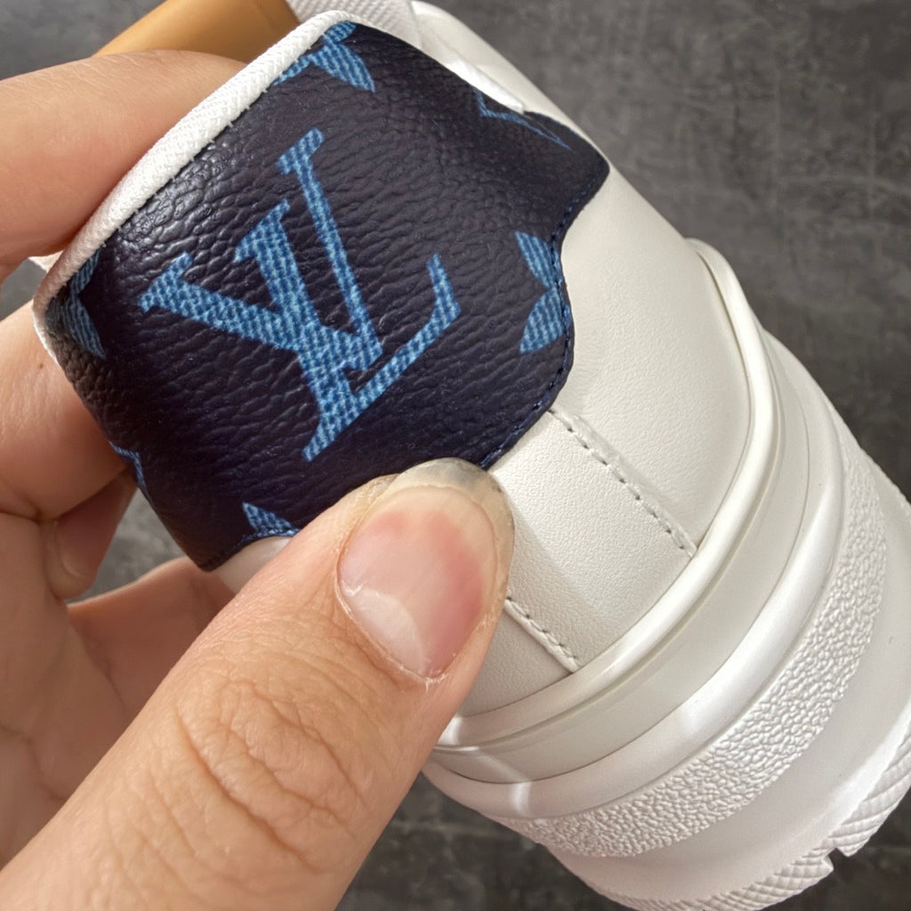 LV Trainer Sneaker 1AL4LB