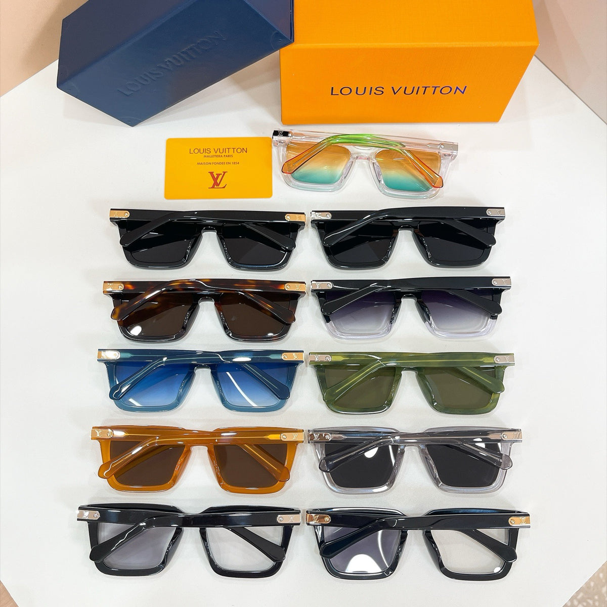 LV Sunglasses Z1974U