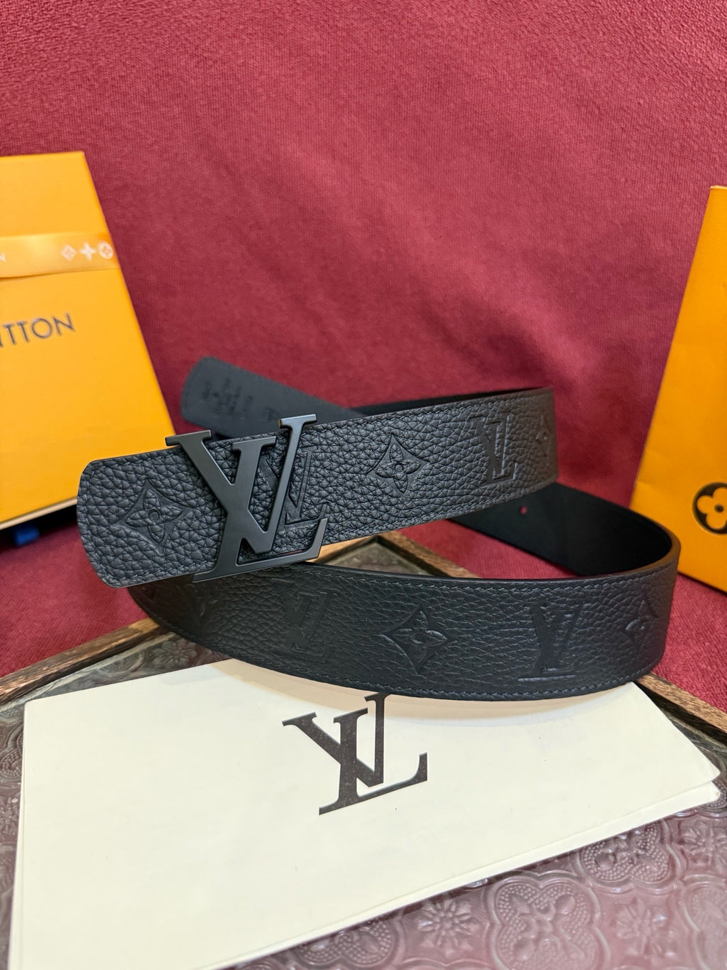 LV Belts Style 01