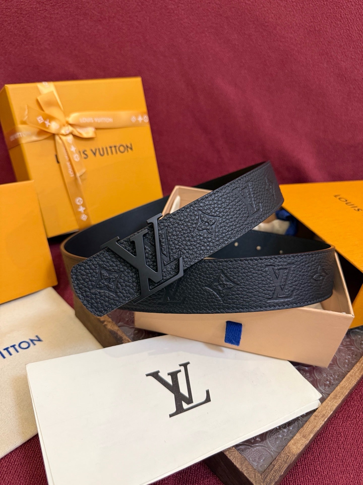 LV Belts Style 01
