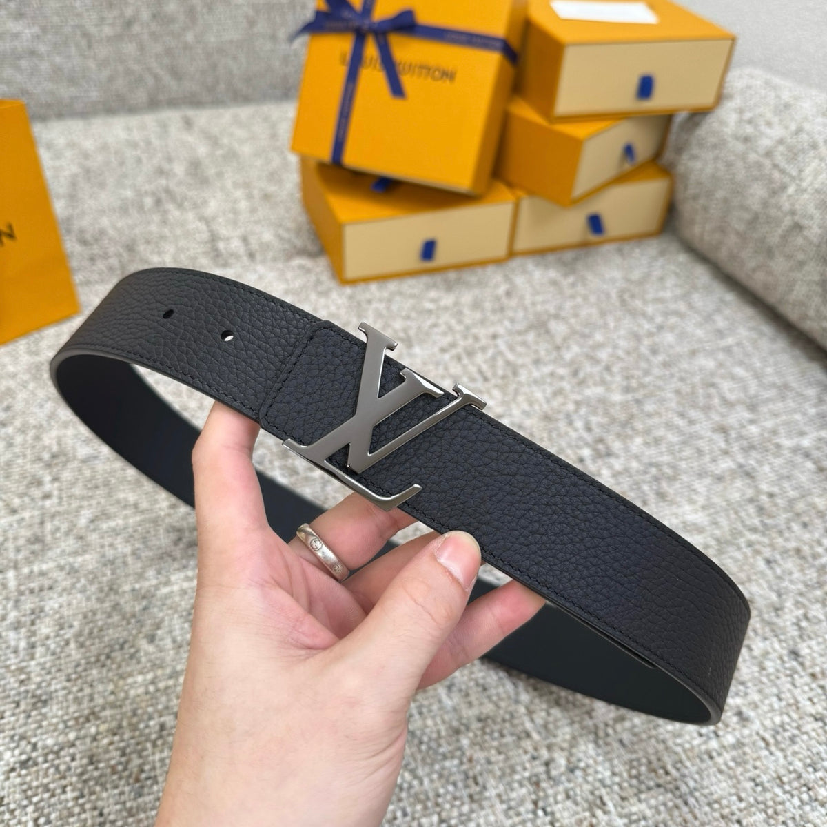 LV Belts Style 02