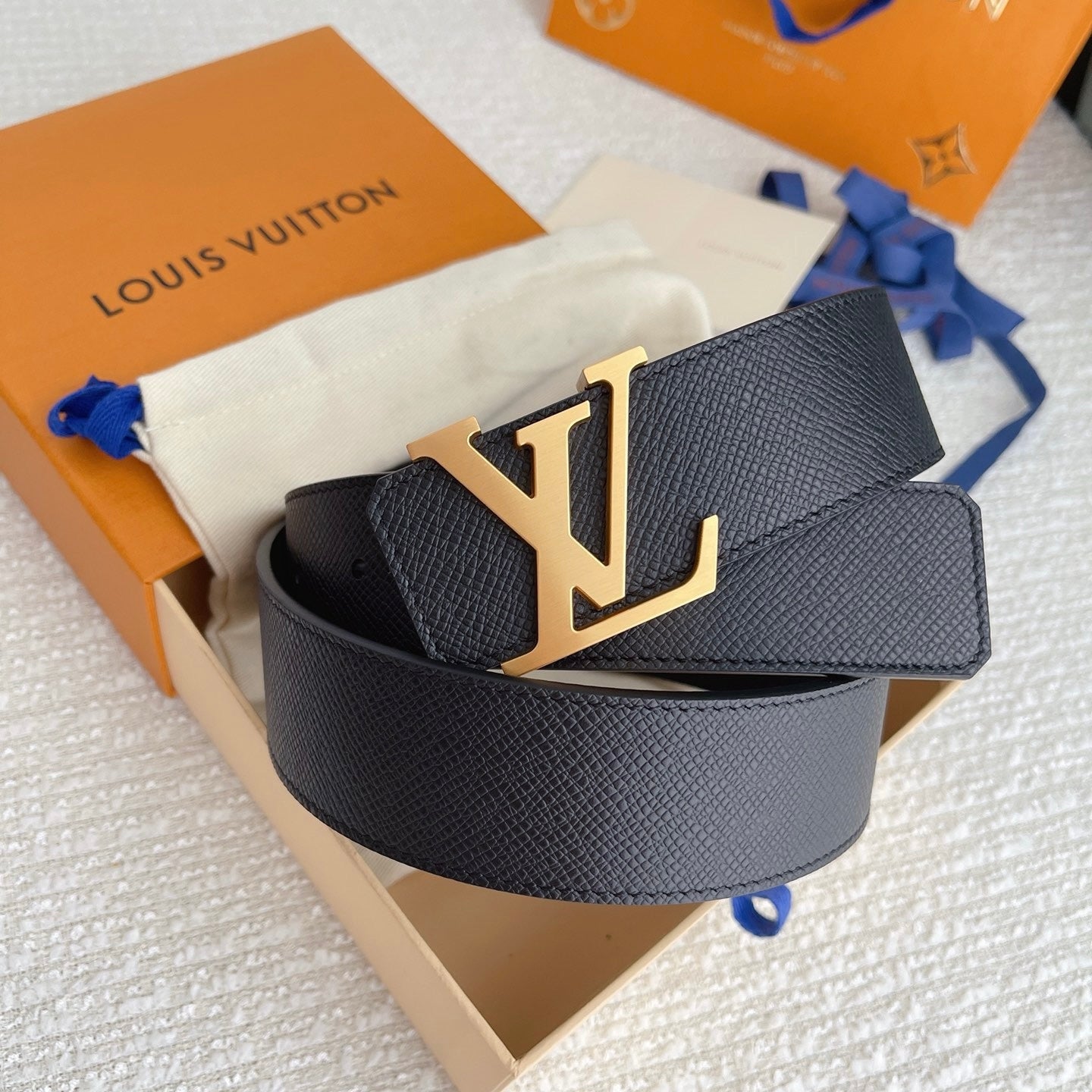 LV Belts Style 04